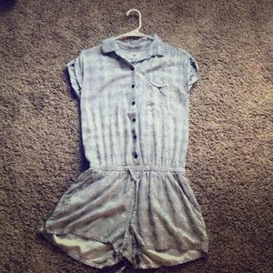 Short sleeve jumper with shorts (includes pockets)